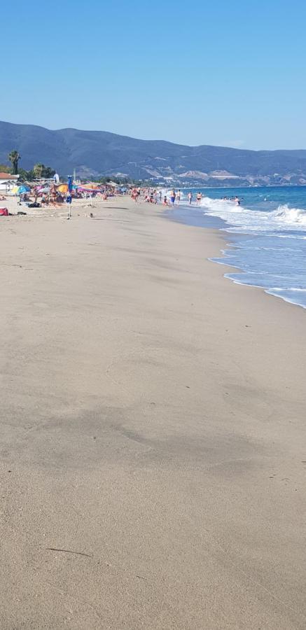 אספרובלטה Apartment With Two Rooms Near The Beach מראה חיצוני תמונה